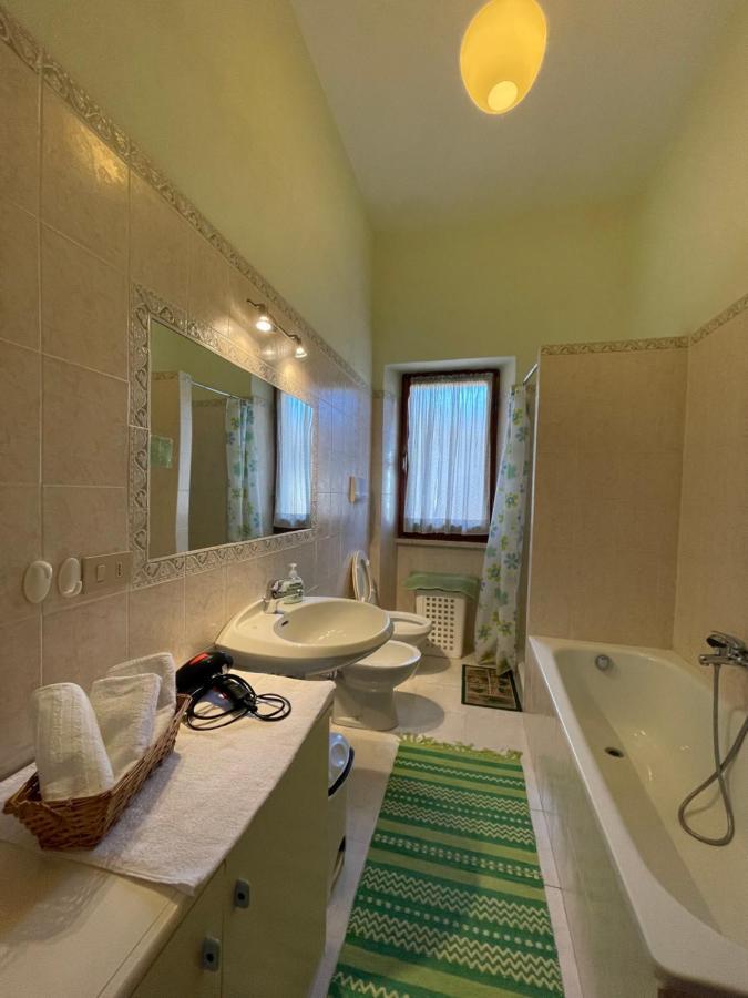 Fera5 Hotel Олбия Екстериор снимка